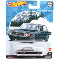 AUTO STRASSE - '73 VOLVO 142 GL - CHASE CAR