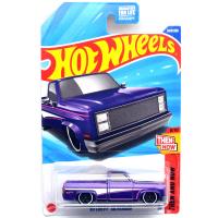 DOLLAR GENERAL EXCLUSIVE - '83 CHEVY SILVERADO