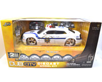 DUBCITY 1/18 CHRYSLER 300C POLICE MODEL KIT