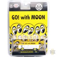 1960 VW DELIVERY VAN USA MODEL-MOONEYES (CHASE CAR