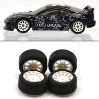 CUSTOM WHEELS & RUBBER TYRE 06