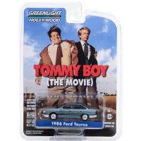 1986 FORD TAURUS - TOMMY BOY