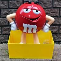 M&Ms CHARACTER CANDY STORE  DISPLAY  W/TRAY