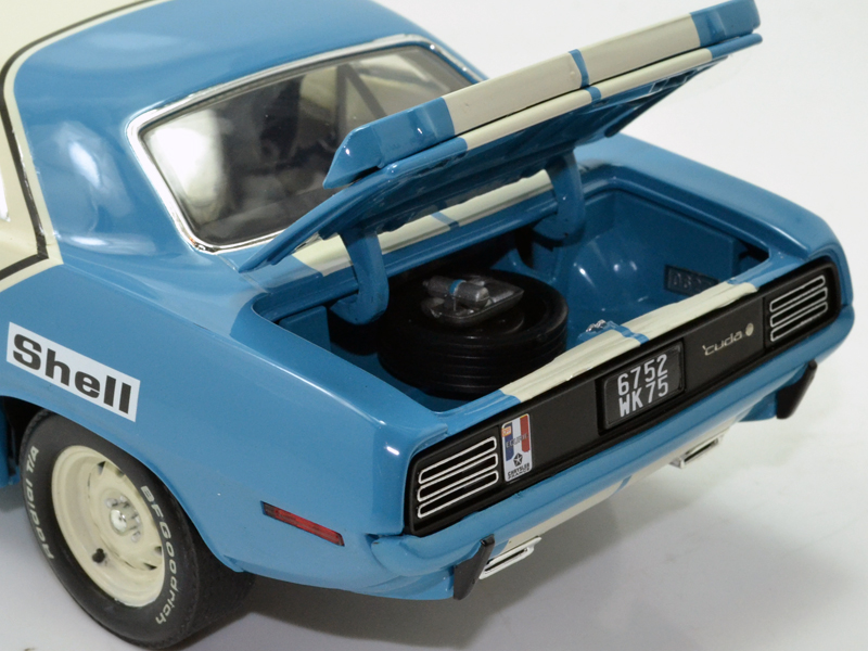 DAZE COLLECTIBLES / 1970 PLYMOUTH BARRACUDA #42 CHRYSLER OF FRANCE