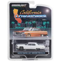 1972 CADILLAC SEDAN DEVILLE (COTILLION WHITE)