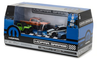 DIORAMAS - MOPAR GARAGE (MOPAR SWAP MEET)