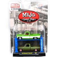 MiJo EX-AUTO LIFT 1975 CHEVY SILVERADO SQUAREBODY