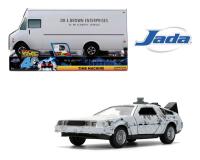 BACK TO THE FUTURE 1/32 DELOREAN W/TRUCK BOX