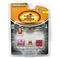 SHOP TOOLS ACCESSORIES - BUSTED KNUCKLE