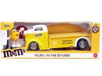 M&Ms 1947 FORD COE FLATBED W/YELLOW FIGURE